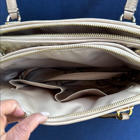 Coach Cream Satchel with Monogram Design - Picture 4 of 10